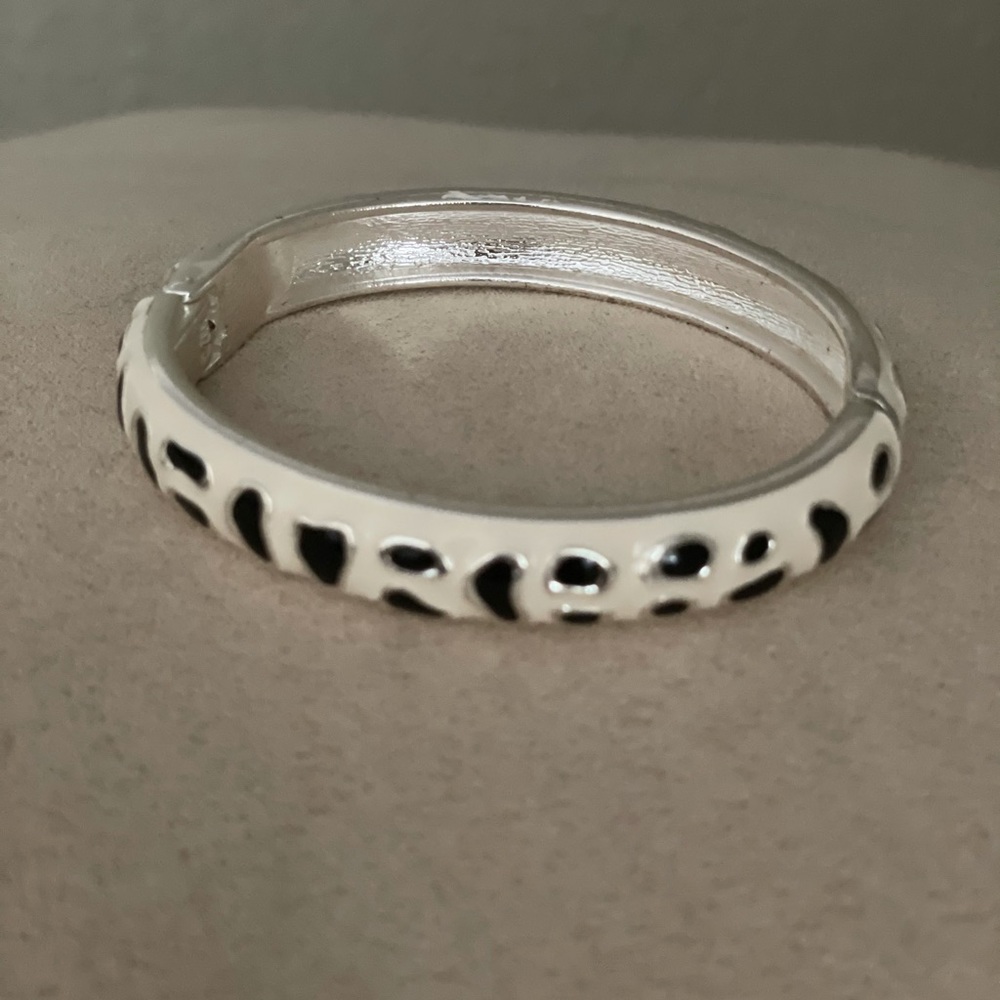 Black/White bangle bracelet
